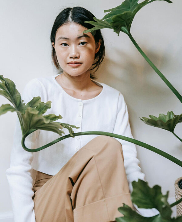 White Knit Cropped Cardigan